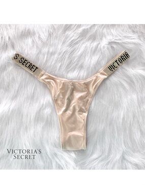 VS Shine Panty